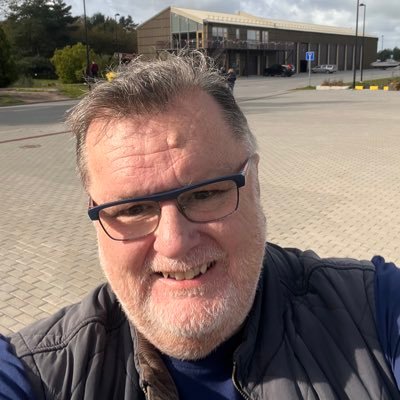 Yorkshireman. Likes travel, music, poetry and photography. EX Bobby. EX UK Armed Forces. PTSD. Living in Lithuania.