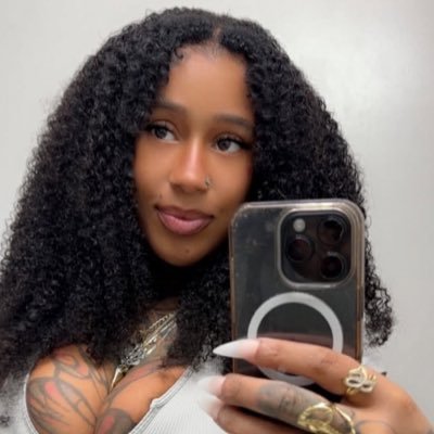 LEshbgosh89253's profile picture. 