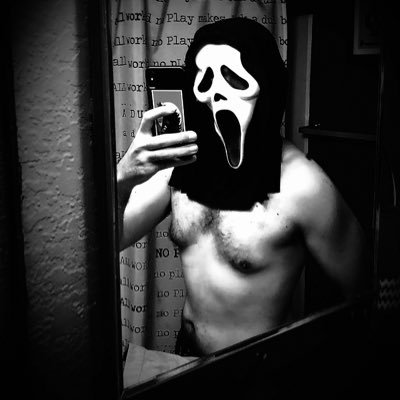 Indie Horror Author. Horror,Theme parks,video games, pop culture, pro wrestling, collectibles, folklore, cryptozoology Any of that sound interesting? Lets talk