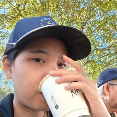 adnandininst's profile picture. Dev.