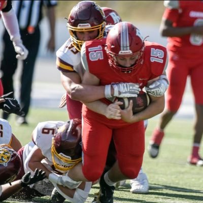 Central High School | RB/LB | #15 | Class of 2027 6’ 200lbs {Squat:365} {Bench: 215} (Contact: 605-939-8107)