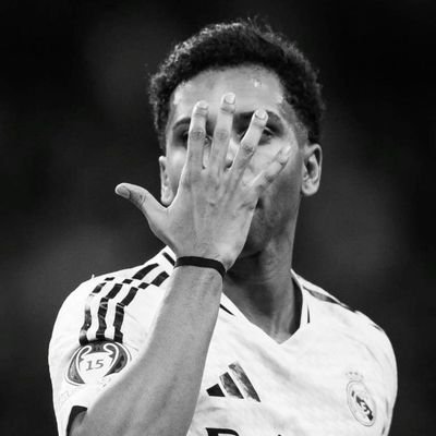 opaullovitor's profile picture. odeio torcer pro @santosfc