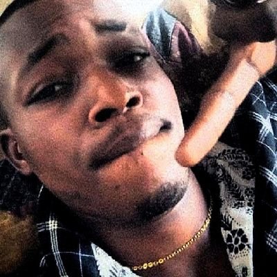 Media journalist |Filmmaker |businessman #marsapple🍏📱/Screenwriter | Blogger | Music Producer in the making | Creator of “Vwa Lari a”.
@vwa_laria