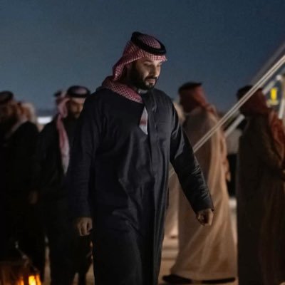 cuzi_8's profile picture. "طالبة قانون – جامعة الأميرة نورة بنت عبد الرحمن"                                                                     عضو في فريق@splllaw