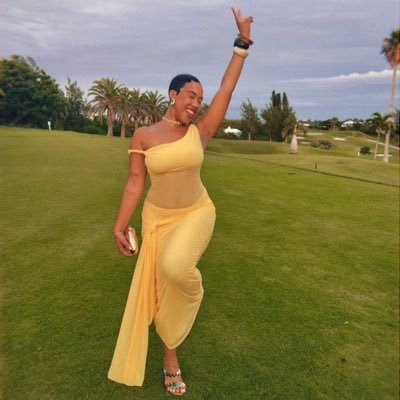 onlyonegilat's profile picture. 