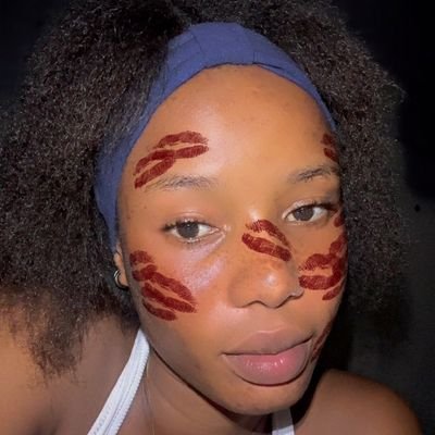 EmikeOyakhilome's profile picture. A calm Edo girl❤️