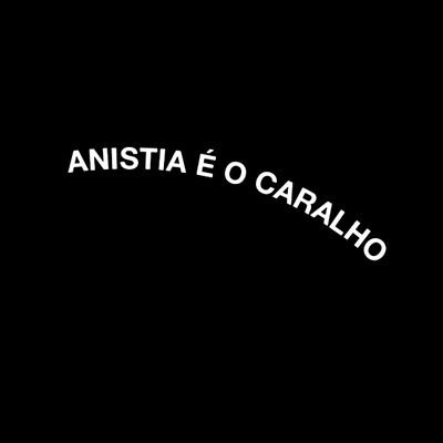 Graduado em filosofia, amante de história, teologia, jazz, rock, hip-hop, samba, MPB, cinema, teatro, HQs, cerveja e um bom bate papo... com quem traz conteúdo