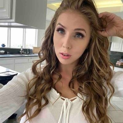 KMhoryn44706's profile picture. 
