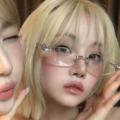 ° ᡣ𐭩 . omading #マキ and #의주 ㅤ⁺ 𖥻1 enzy lover ゚ ˖ ꕀ @alcaslbskgs