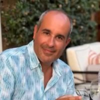 Roy Tuvey (@roytuvey) 's Twitter Profile