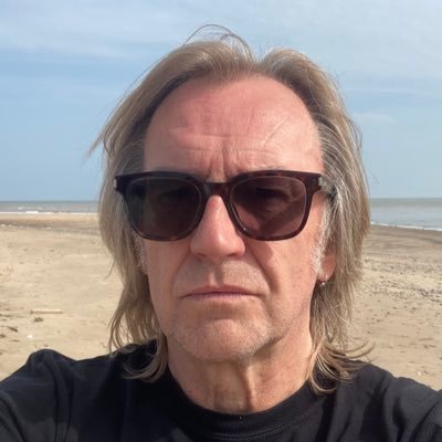 Dad, Yorkshireman, wearer of costumes and says words for money. Currently in The Full Monty on Disney + Rep’d by Michael Gattrell at CDM Ltd. No cat in bio.