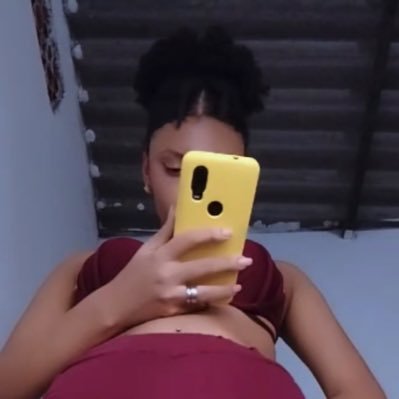 erikabrazzy's profile picture. 