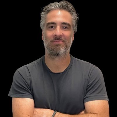The future of marketing isn’t creative — it’s computational. 6x founder, 2 exits, scaled startups to $100M+ in SaaS, AI, crypto, media and agencies.