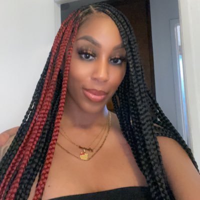 laurens__world's profile picture. Gemini ♊️ Makeup lover 💄Closet wrestling fan 🙊I love horror movies 😱I don’t say much, I really just get on here to laugh 😂