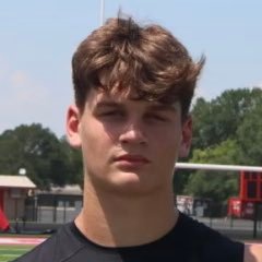 BCHS FOOTBALL:”LineBacker” 3⭐️📍TX,c/o 2027~6’2~~210 lbs~ 3.7 GPA 📲409-553-4631 #10 NCAA ID:2403244191 https://t.co/EZckSivagc