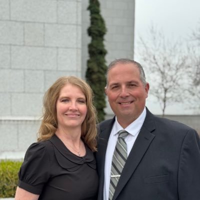 realperezident's profile picture. 