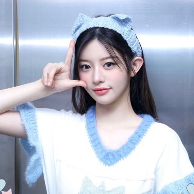 benben_ILLIT's profile picture. 08🚹 ミンジュペン @ManCity