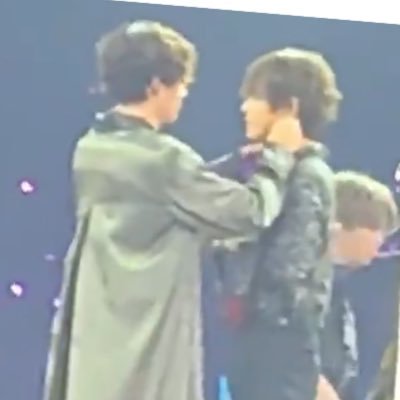 Fan account, support for Kim Taehyung #Taehyung #V & Jeon Jungkook #Jungkook #BTS #WeLoveYouTaeKook “Just Love No hate” 💚💜 (ctto)