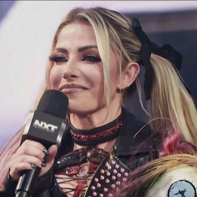 Brian, 21/fanpage I’m not impersonating @AlexaBliss_WWE supporting the goat 🐐 of the woman’s division Noticed By @AlexaBliss_WWE 67 times