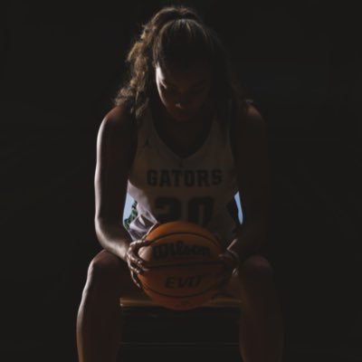 honduranballer_'s profile picture. @rbhswbb 2026🎓 || 5’9 || 2X ALL REGION || 2025 ALL STATE || 2025 ALL AREA|| #20 || SC📍 || ✝️ || insta: _dahonduranballer || NCAA ID : 2504572163