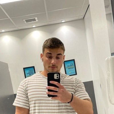 WLawyer1918's profile picture. 