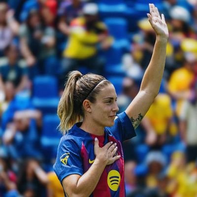 If it's make believe. Why does it feel like a vow @yoyovandvrs • 🦅 • 🐥 • Barça fem • awfc • NCC • Gotham fc • @le6hpute11as