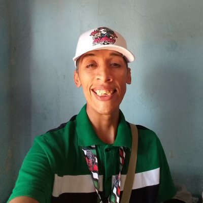 “El Patrón de la Baja: la voz, el estilo y el respeto de Ensenada.”