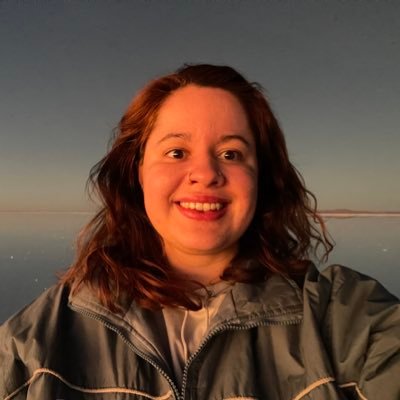 ThabisG's profile picture. abaixar a cabeça? só se for pra orar - ela/delas