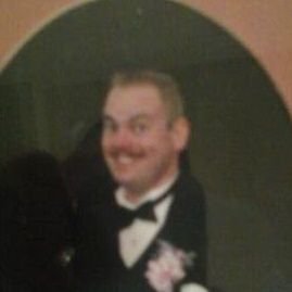 Carlo85205's profile picture. 