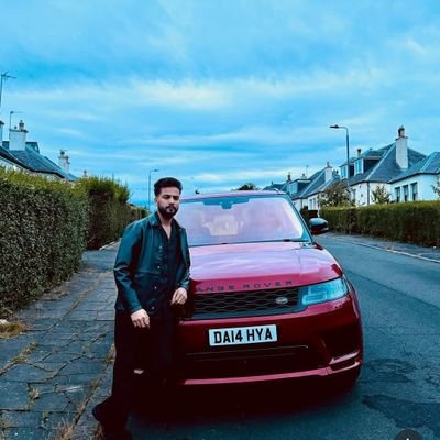 AbassAarif32925's profile picture. 