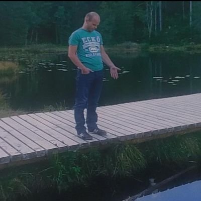 LMX1871's profile picture. Ich bin ein Mensch und keine Sache.