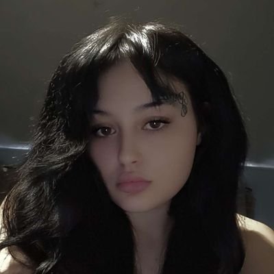 inkedbaddie_01's profile picture. DM for menu
snap = allyan_jones
https://t.co/mCrKlcNi91