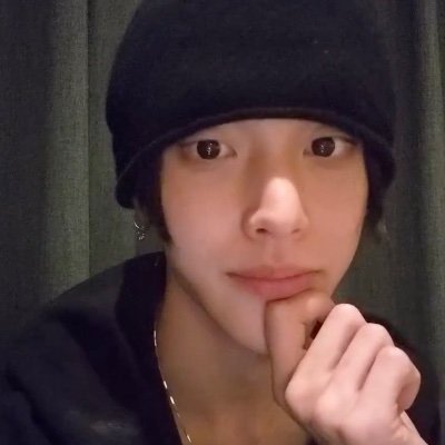 itboywb's profile picture. 