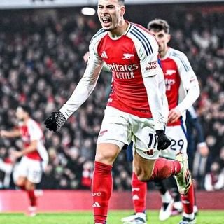 LyyxdmRca's profile picture. Chef by trade, food lover by nature. Sharing my culinary adventures, favourite recipes, and honest restaurant reviews. Scottish food rules!