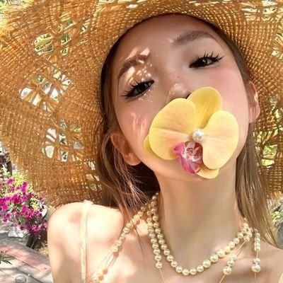 buurxito's profile picture. 。 ഒ 🍰 .. Unlock magical moments with every app! 魔法のようなプレミアムアプリで、生活をもっと便利に!Tech meets magic   🐻❄️ ౨ৎ 𓂂