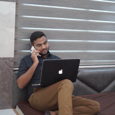 surendr0892's profile picture. software engineer full stack