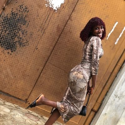 Efewiththevibes's profile picture. 