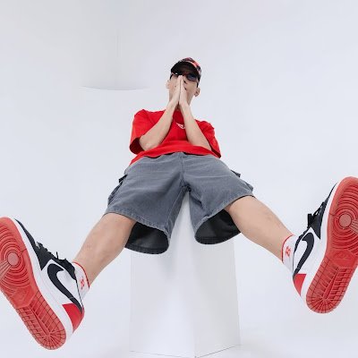 Official1F38884's profile picture. 