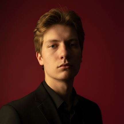 Timo1153's profile picture. Young Startup