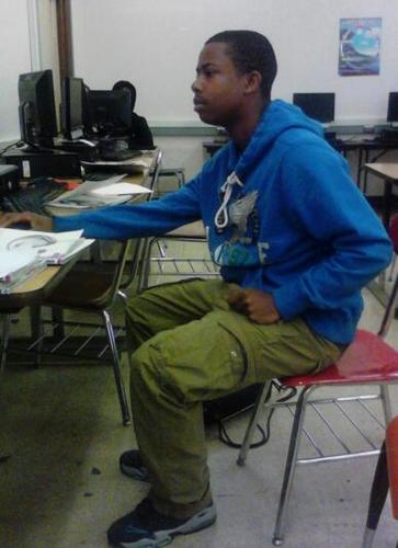 team i got bands ...team shoot ufirst... follow my yung bull@_eatitorbeatit_