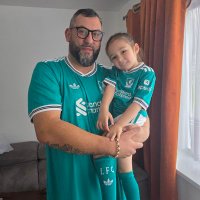 Serdar (@serdarynwa_lfc) 's Twitter Profile