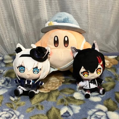 京耶/☃️【雪民】・すこん部🌽・⚒️・🎪・😈・💬🔁💙・🌲 にご