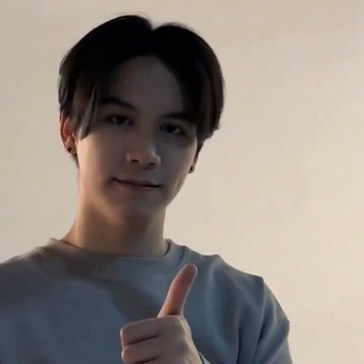 f_chanikan2549's profile picture. 