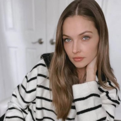 Ekaterina321456's profile picture. 🇺🇸💪 Single, proud #MAGA girl. Strong, independent, and all about freedom & 🇺🇸 values. Looking for a fellow patriot to share the love for America! #TrumpSup