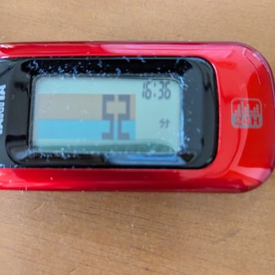 機種変に伴い既存のユーザー名を喪失し、配分された新idで立ち上げた。
今年還暦の独身男。婚歴無し。51歳で公務員を早期退職し、現在は介護施設でのパート職7年目。
双極性障害2型。父・実弟とは死別。認知症の母は施設へ。故に私の一人暮らしは2年を経過した。侘しぃ…
休日の散歩が唯一の楽しみ。