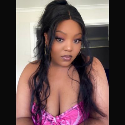 We got a little time ,let’s live ❤️Sometimes I lie on here .