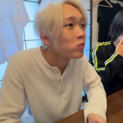 ssfamily3165's profile picture. 🌹HANA…CHIKA🐝HONEYs / 🧩ラスピ…💋ライキカンタ/4thデビュー待ち