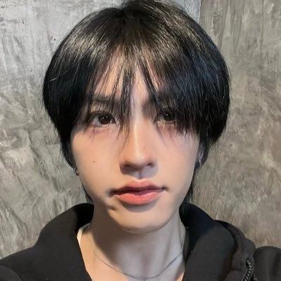 rocusel's profile picture. 1996, Fictional. Living on his own imagination, hoping that the world could stop working for a while just for him to reconcile himself. Kanaka Jingga Prathama.