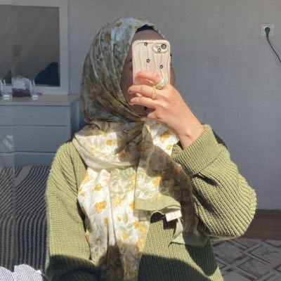 kendi evimde deplasmandayım