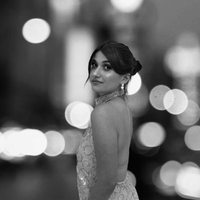 nnazireguzel's profile picture. 